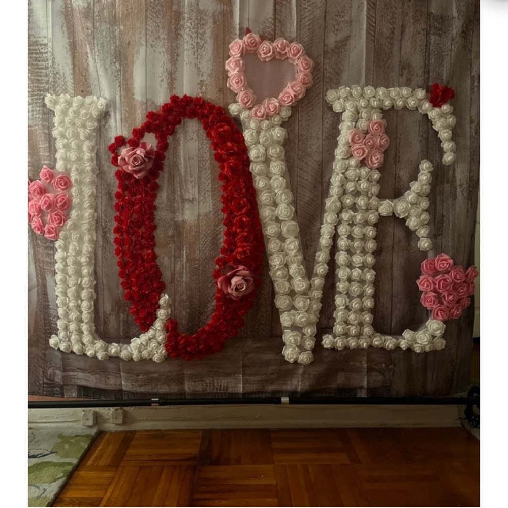 Easy Roll Up Backdrop-LOVE Flower wall/wedding backdrop/flower backdrop - Picture 2 of 3